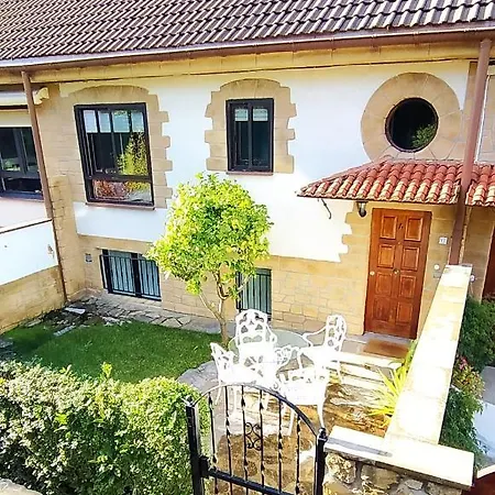 Igeldo House דירה *